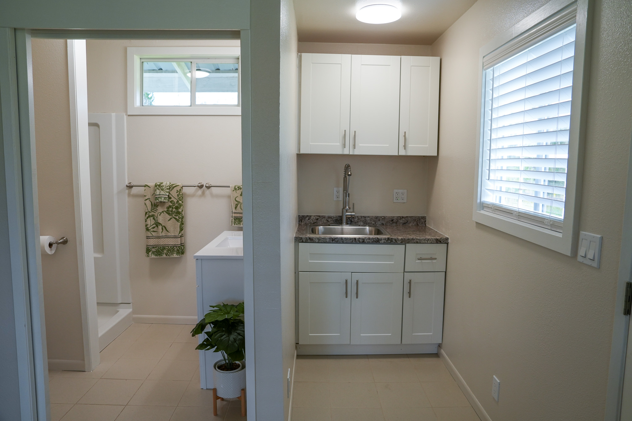Kitchen & Bathroom Entry