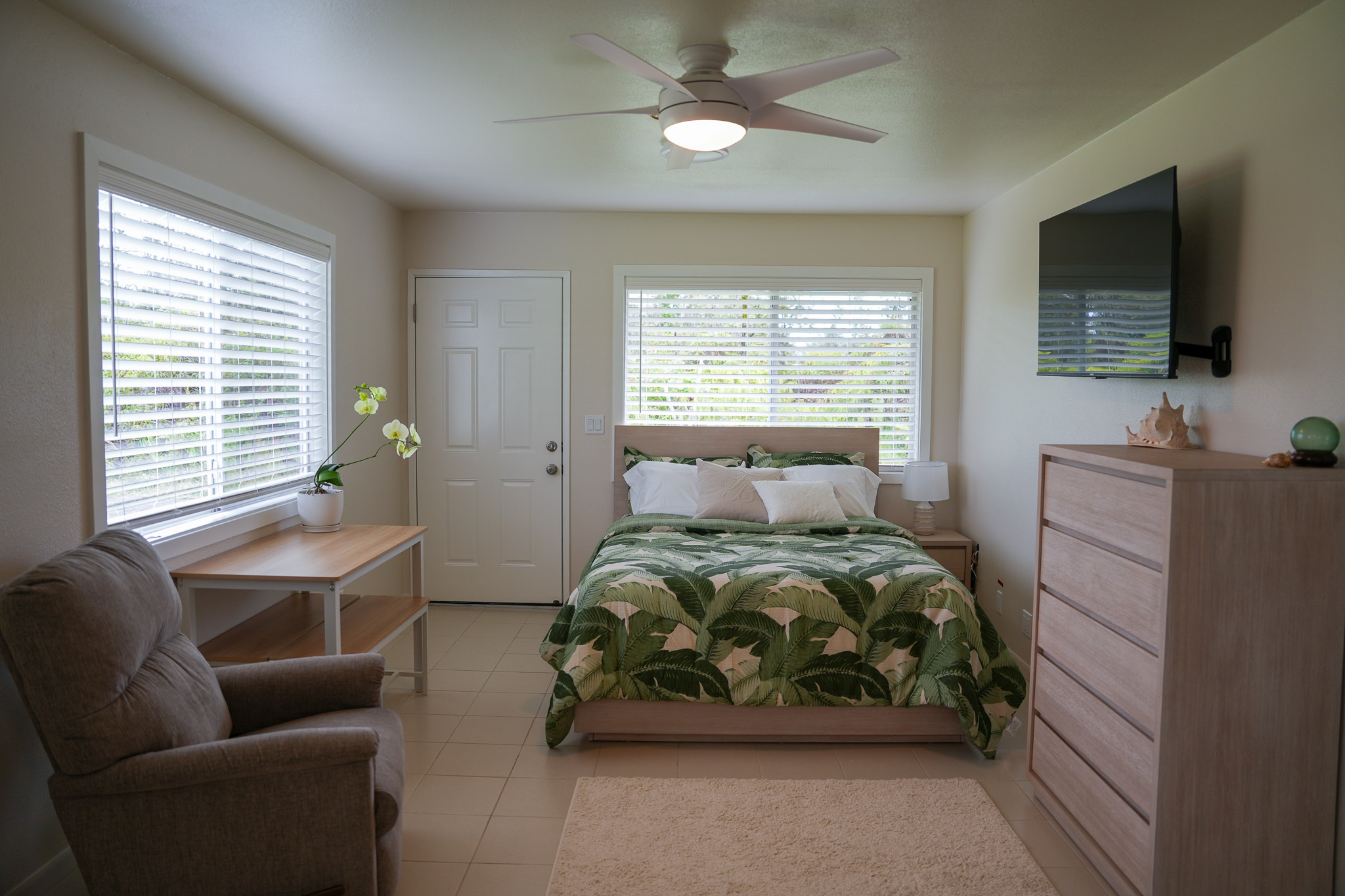 Studio Bedroom